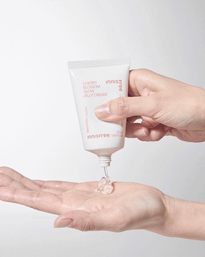 Innisfree Dewy Glow Jelly Cream - With Jeju Cherry Blossom 50ml