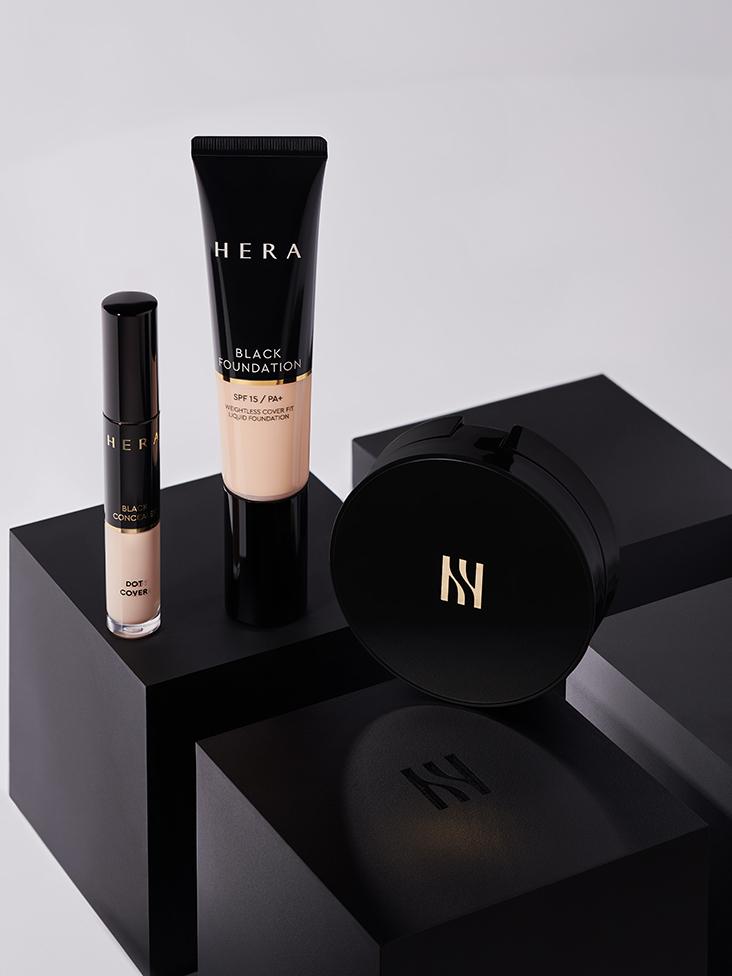 Hera BLACK CUSHION SPF 34 / PA++ - No. 17N1 IVORY 15g x 2ea